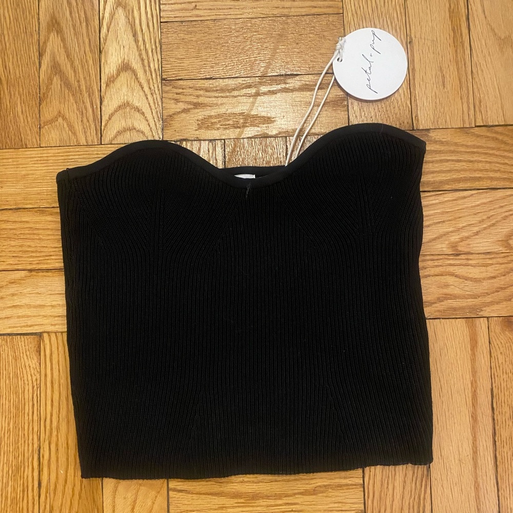 Petal & Pup black strapless top